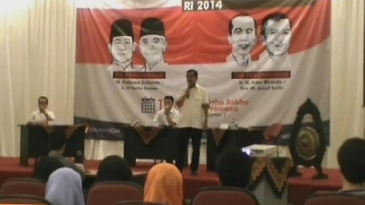 Debat Antar Tim Sukses