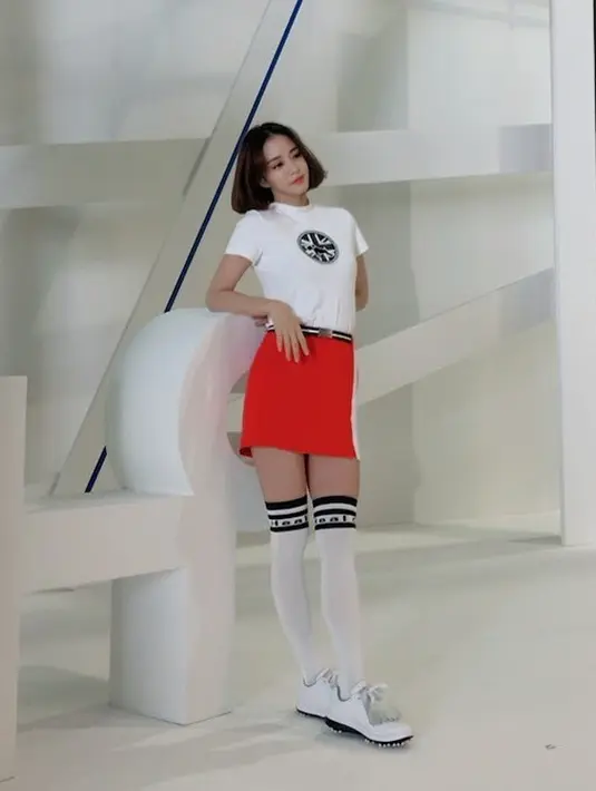 Dokter yang menangani Han Ye Seul pun mengakui kesalahan saat proses operasi pengangkatan lipoma. Dan ia meminta maaf kepada Han Ye Seul. (Foto: instagram.com/han_ye_seul_)