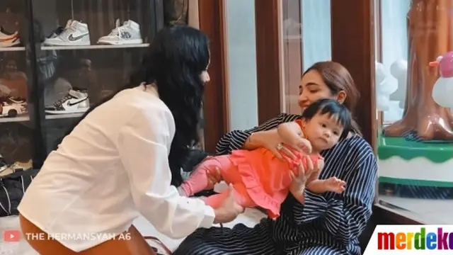 Ashanty dan Krisdayanti Rebutan Cucu