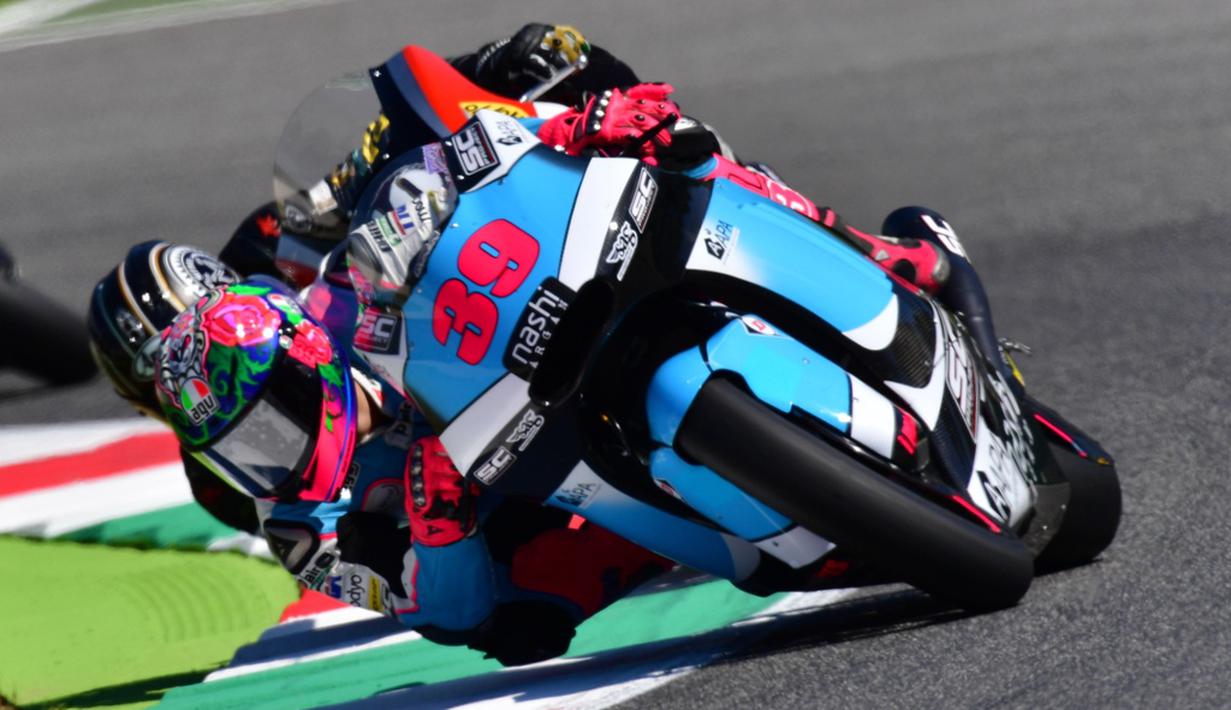 Aksi pebalap SAG Team Moto 2, Luis Salom, dalam GP Italia di Sirkuit Mugello, (21/5/2016). (AFP/Giuseppe Cacace)
