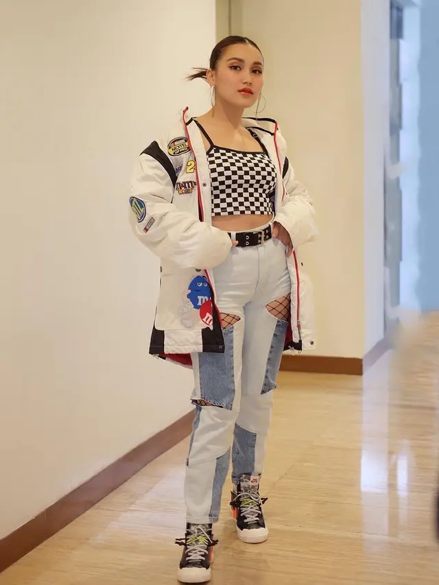 [Fimela] OOTD Ayu Ting Ting