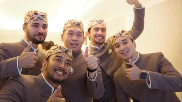 Momen Refal Hady Jadi Groomsmen di Nikahan Dewi Paramita Mici (credit: https://www.instagram.com/refalhady/)