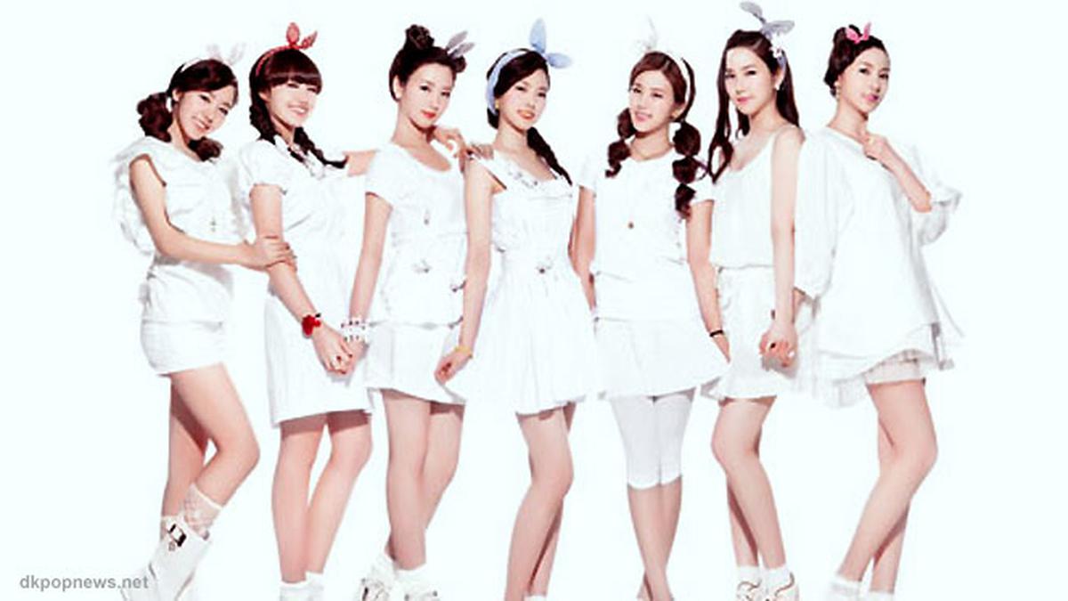 Bosan Menunggu, PINK Ditinggalkan Satu Personelnya - ShowBiz Liputan6.com