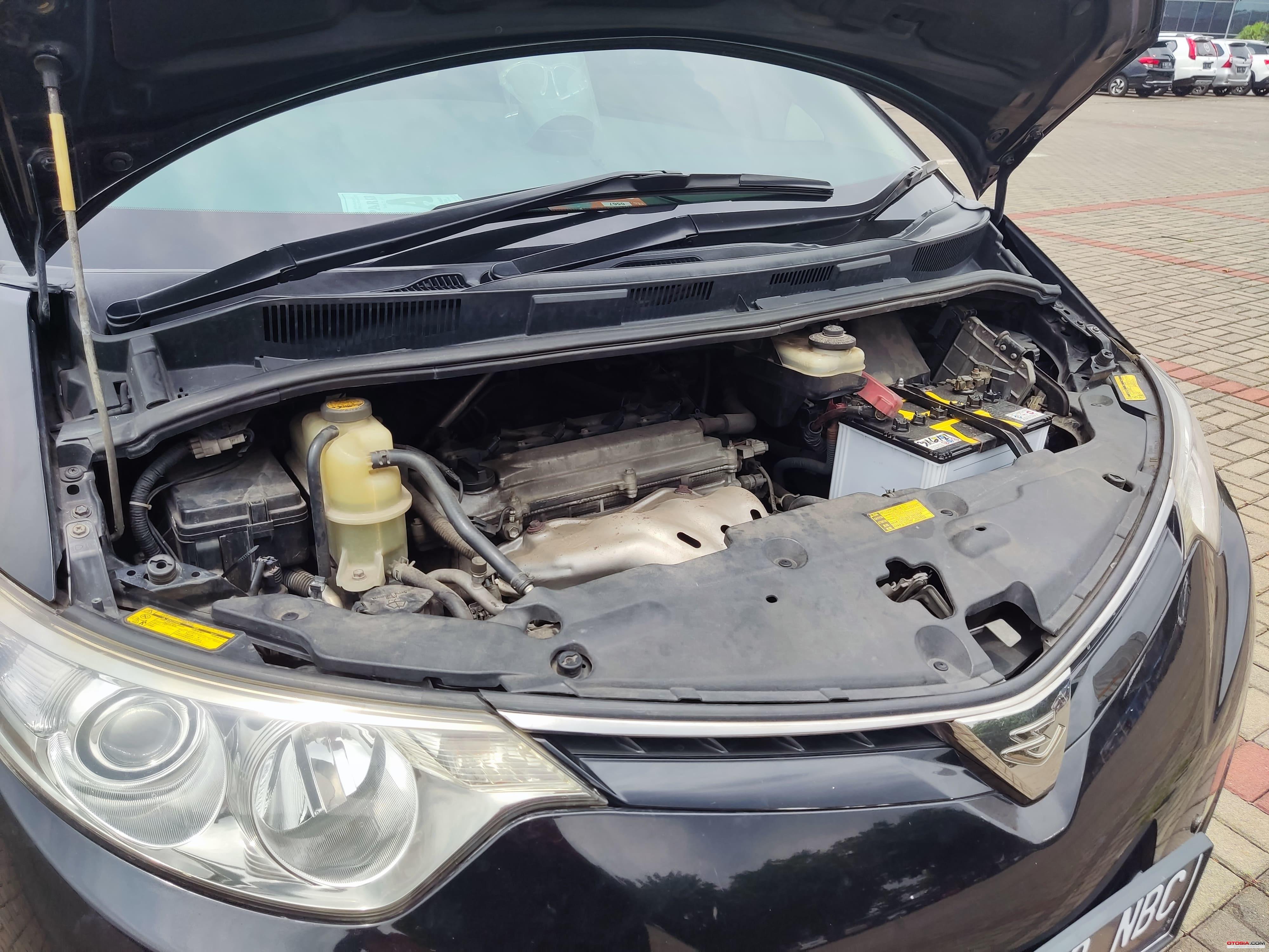 Mesin 2.400cc 2AZ-FE di Toyota Estima (Otosia.com/Arendra Pranayaditya)