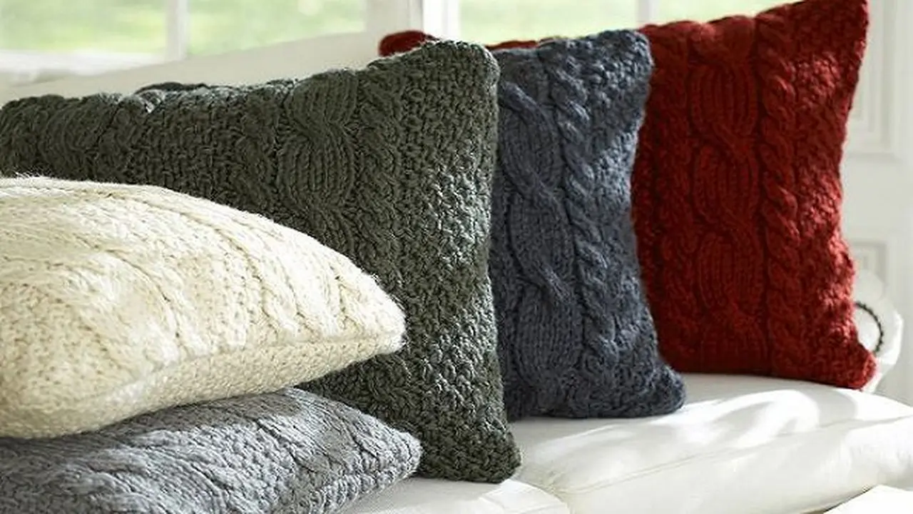 Sarung Bantal Handmade
