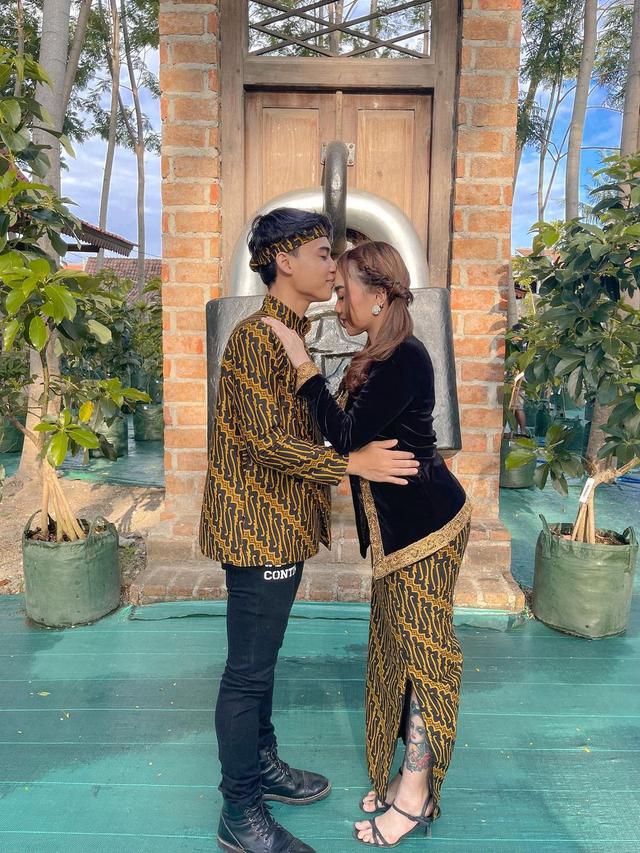 6 Potret Mesra Syahiba Saufa dan James Alodi, Bak Prewedding. (Sumber: Instagram/james.ap23 dan Instagram/syahiba_saufa)