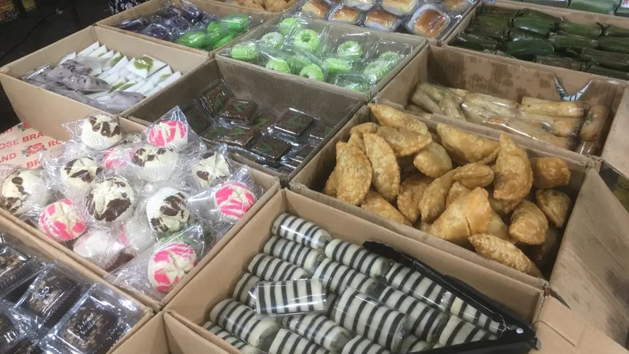 Geliat Pasar Kue Subuh Senen Dengan Ragam Camilan Bisa Konsumsi