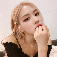 Rose BLACKPINK. (dok. Instagram @roses_are_rosie/https://www.instagram.com/p/Bx2E-oVhSDP/)