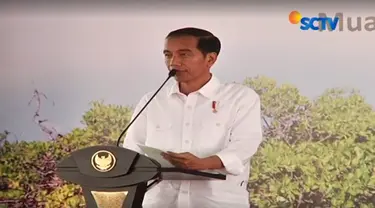 Dengan dipenuhinya permintaan tersebut, presiden meminta warga tak perlu lagi melakukan aksi mengubur diri di depan istana.