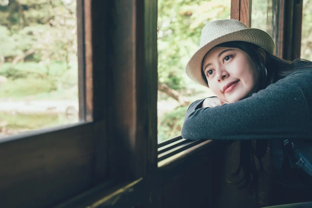 perempuan dan mencari cinta