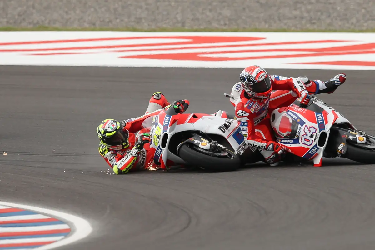 Andrea Iannone - Andrea Dovizioso 