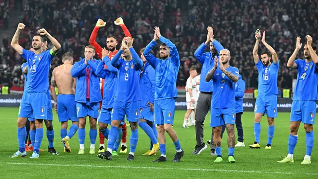 Foto: Italia Geser Hungaria dari Puncak Klasemen, Sementara Hujan Gol Warnai Laga Inggris Vs Jerman di UEFA Nations League