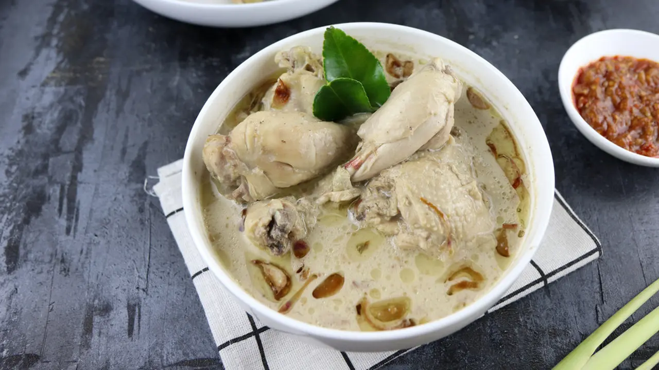 opor ayam putih