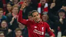 10. Virgil van Dijk (Liverpool/Belanda) - Bek. (AFP/Anthony Devlin)