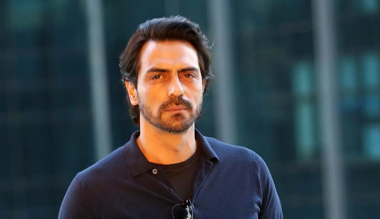 Saat syuting film Kahaani 2, Arjun Rampal hampir buta lantaran mengalami cedera pada mata. (Foto: hindustantimes.com)