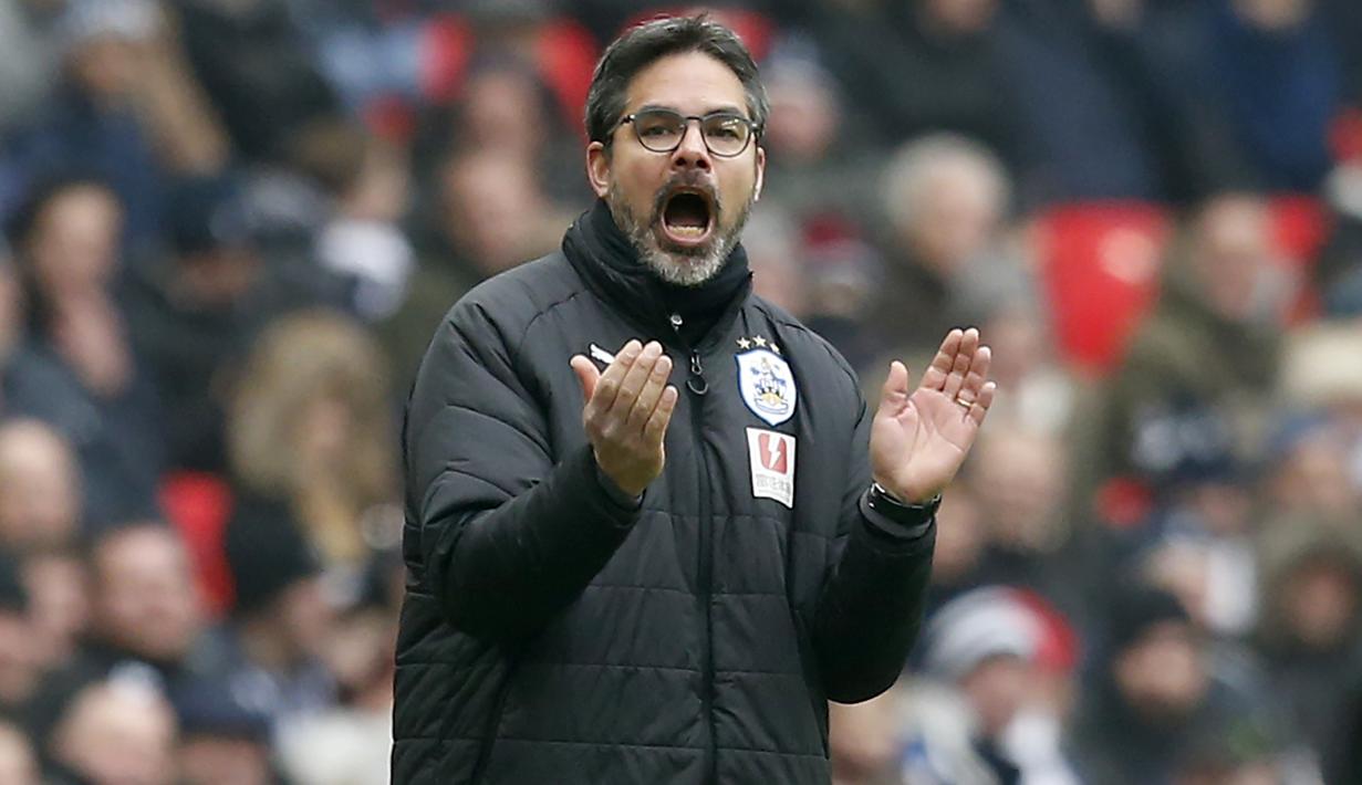 Pelatih Huddersfield Town asal Jerman, David Wagner lahir di Geinsheim am Rhein 19 Oktober 1971, Wagner melakukan debut di Premier League  pada  12 August 2017 dengan kemenangan 3-0 atas Crystal Palace. (AFP/Ian Kington)