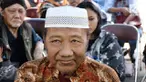 Cahyono sempat terkena stroke ringan. Namun, kondisinya sempat membaik. Hingga akhirnya pada sebulan lalu, Cahyono menderita komplikasi jantung dan diabetes.