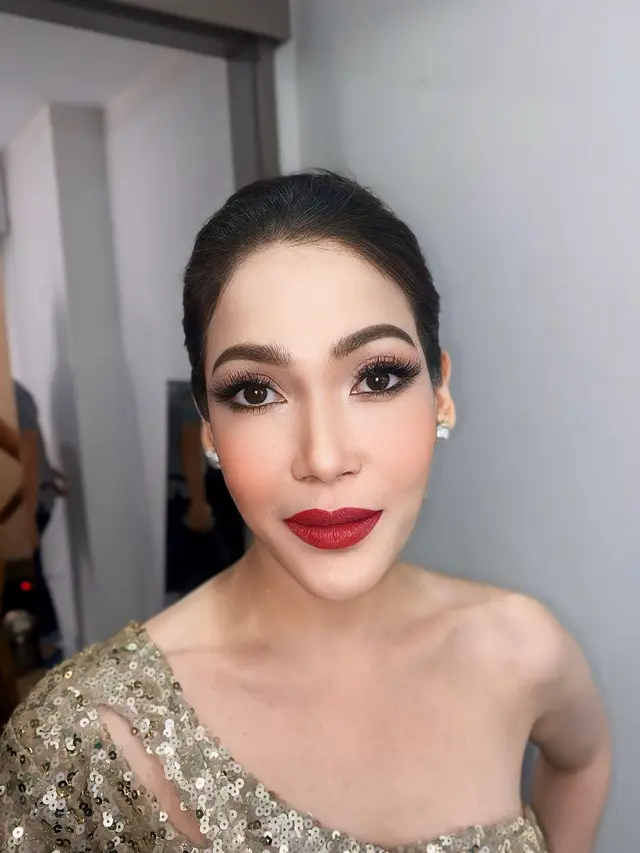 Main Sinetron Baru, Ini 7 Potret Mieke Amalia yang Awet Muda Jelang Usia 47 Tahun