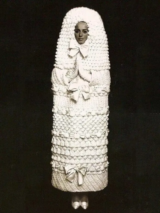 [Bintang] Gaun Pengantin