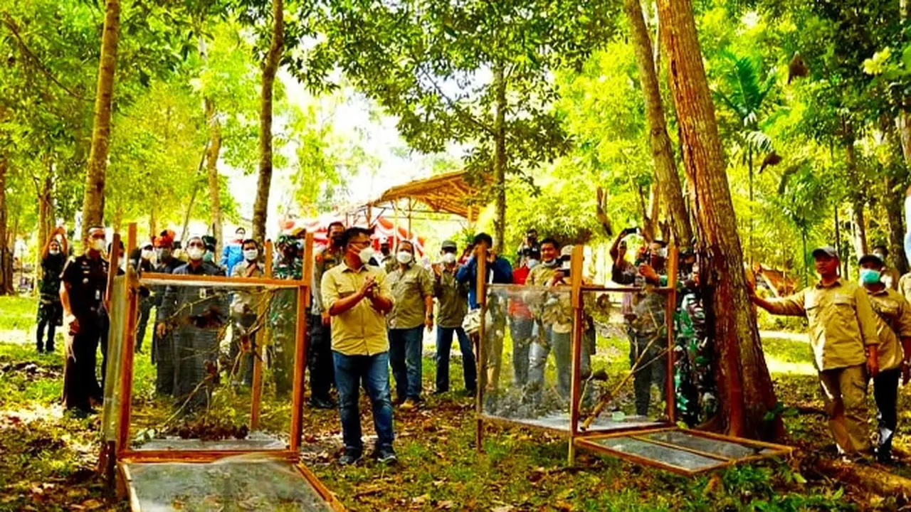 Pelepasan satwa di Taman Wisata Alam Sungai Dumai dalam peringatan Hari Bakti Rimbawan.