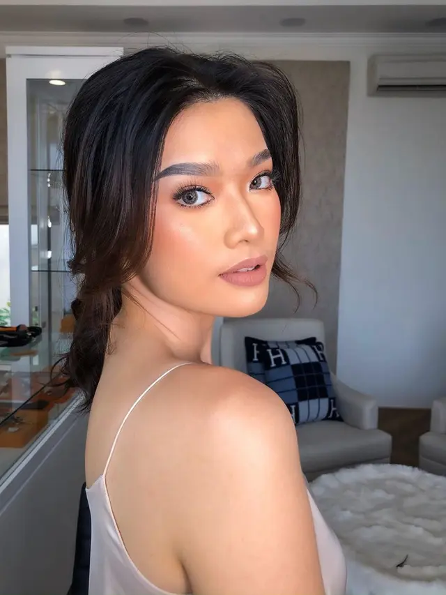 Carla Yules, Miss Indonesia 2020 (Instagram/ carlayules)