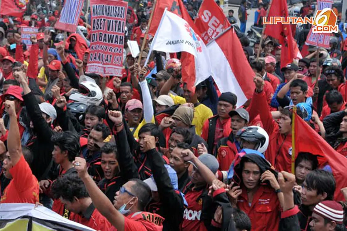buruh-atikel-131031c.jpg