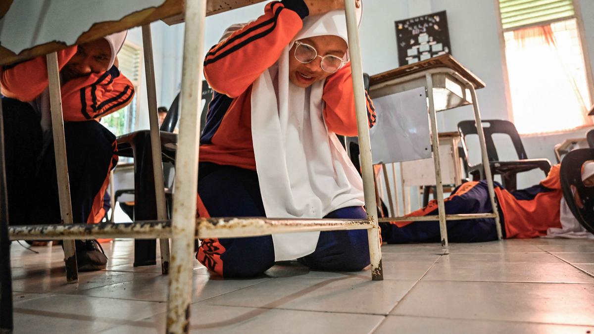 Hari Kesadaran Tsunami Sedunia, Siswa SMA di Aceh Berlatih Mitigasi Bencana Alam