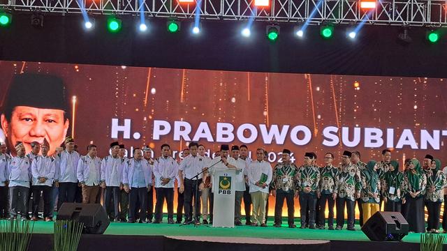 Partai Bulan Bintang (PBB) resmi mendeklarasikan dukungan terhadap Prabowo Subianto sebagai bakal calon presiden (Capres) 2024 di ICE BSD, Tangerang, Minggu (30/7/2023).