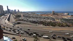 Puing-puing bangunan terlihat di Pelabuhan Beirut, Lebanon (17/8/2020). Kerugian yang dialami Lebanon pascaledakan di Beirut meningkat saat Perserikatan Bangsa-Bangsa (PBB) dan mitranya melanjutkan penilaian mereka. (Xinhua/Bilal Jawich)