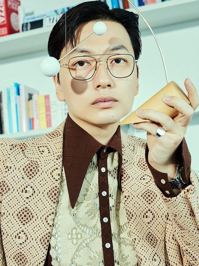 Lee Dong Hwi. (Instagram/ dlehdgnl)