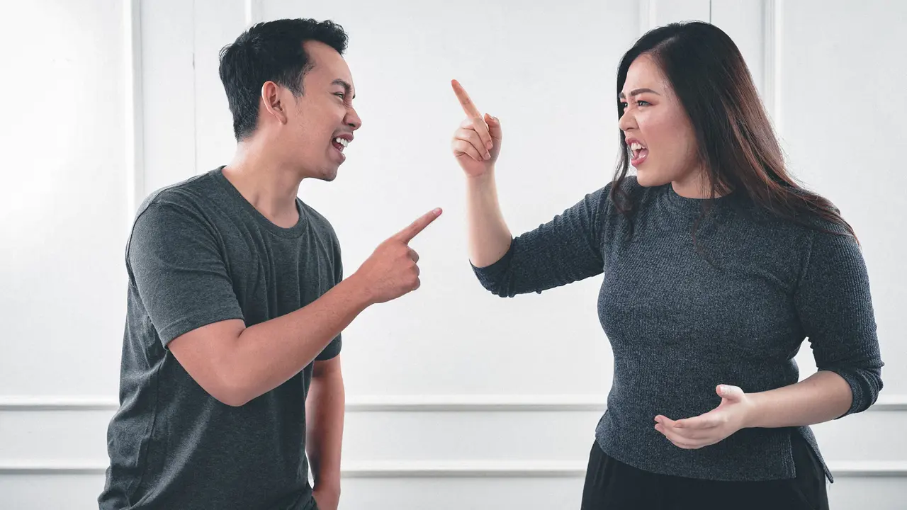 Siapa yang Lebih Sering Mengalah, Cancer atau Aries?