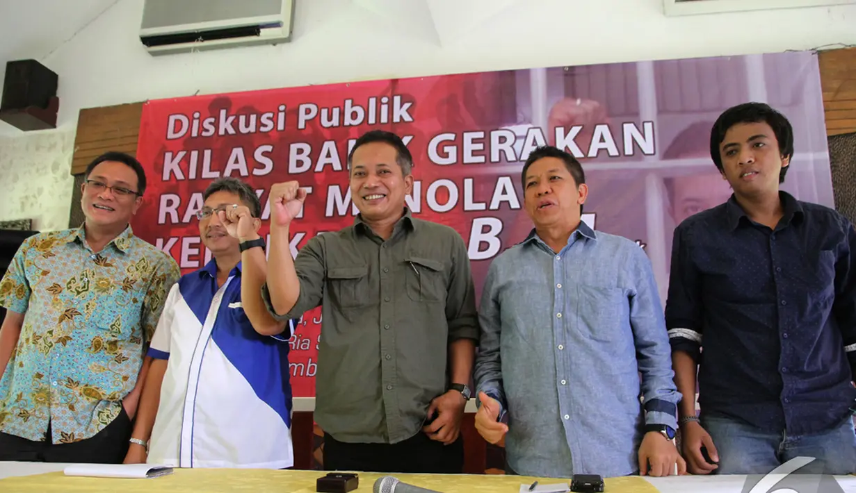 Suasana diskusi 'Kilas Balik Gerakan Rakyat Menolak Kenaikan BBM' di Jakarta, Selasa (9/12/2014). (Liputan6.com/Andrian M Tunay)