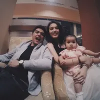 Ricky Harun bersama keluarga (Instagram)