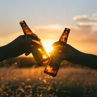 Sam Thomas mengalami kecanduan alkohol di tingkat yang berbahaya, simak di sini perjalanannya untuk bisa sembuh dan bebas dari alkohol.