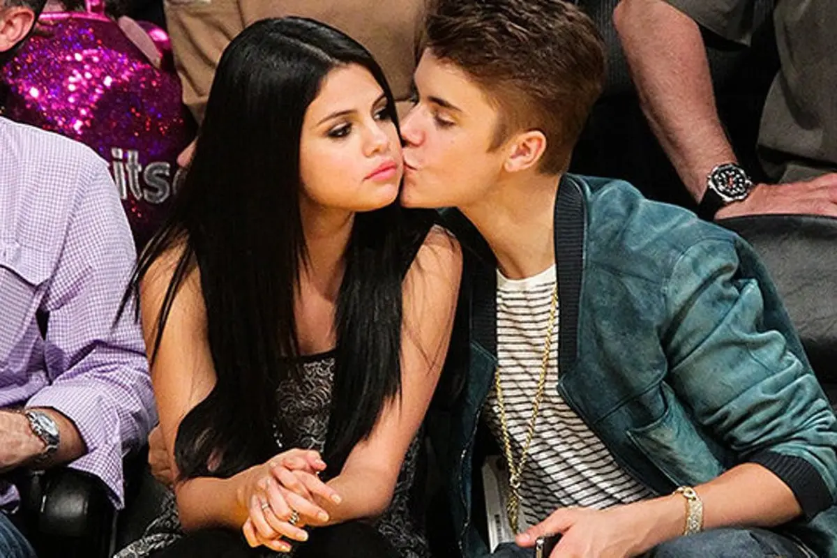 [Bintang] Selena Gomez - Justin Bieber