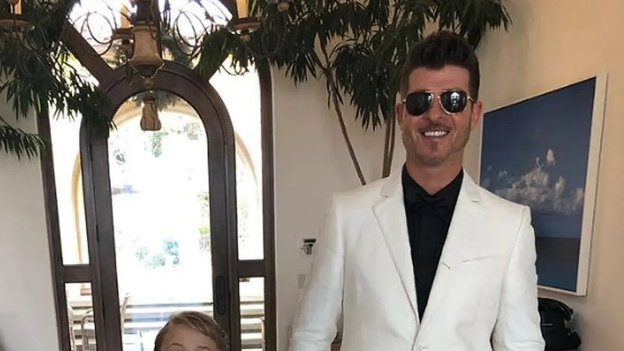 Robin Thicke dan Putranya