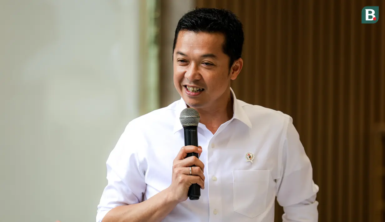 <p>Wakil Menteri Pemuda dan Olahraga, Taufik Hidayat memberikan sambutan saat acara audiensi yang berlangsung di Kemenpora, Senayan, Jakarta, Selasa (12/11/2024) WIB. (Bola.com/Bagaskara Lazuardi)</p>