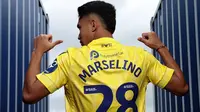 Hari Senin (19/08/2024), bintang Timnas Indonesia, Marselino Ferdinan secara resmi diumumkan direkrut tim divisi EFL Championship, Oxford United. (X/Oxford United)