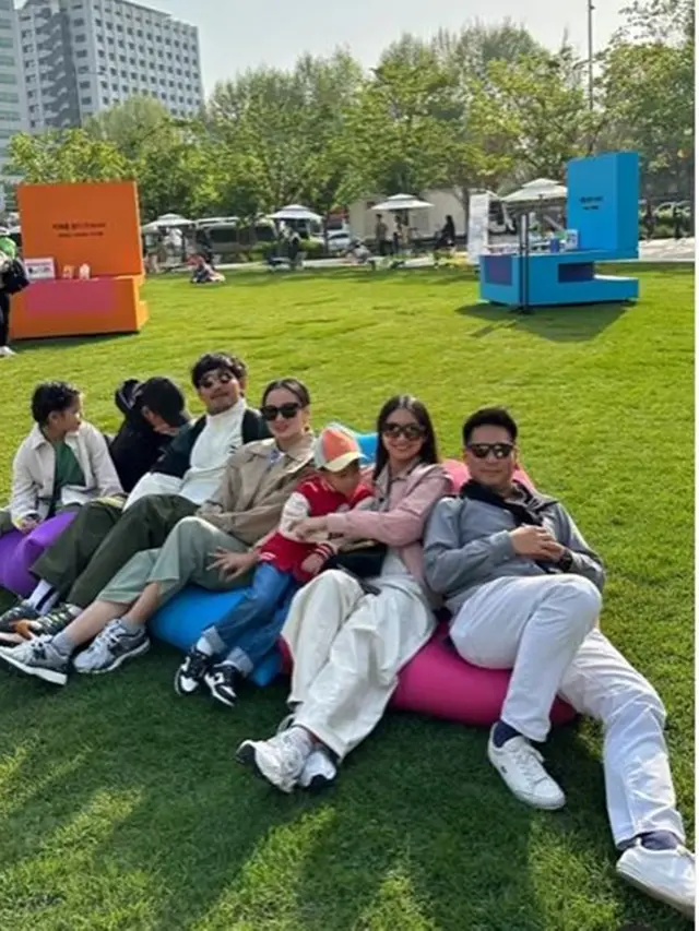 Potret 8 Artis Liburan di Luar Negeri Setelah Lebaran, Seru Penuh Sukacita