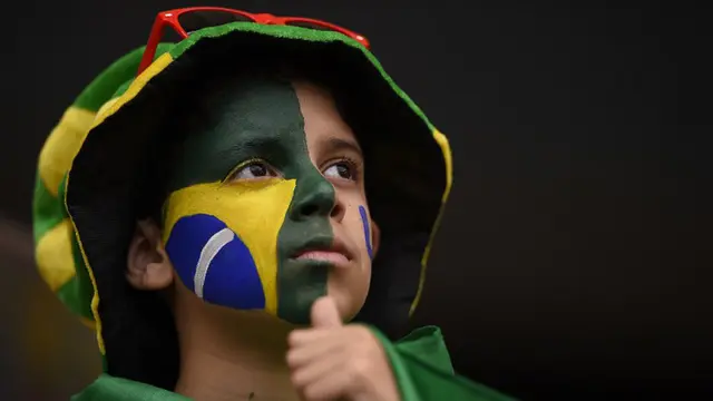 Air Mata Duka Iringi Kegagalan Brasil di Piala Dunia 2014