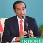 Presiden Joko Widodo (Jokowi) menyampaikan pidato dari Istana Negara Jakarta pada KTT Developing Eight (D-8) yang digelar di Dhaka, Bangladesh, 8 April 2021. (Biro Pers Sekretariat Presiden/Lukas)