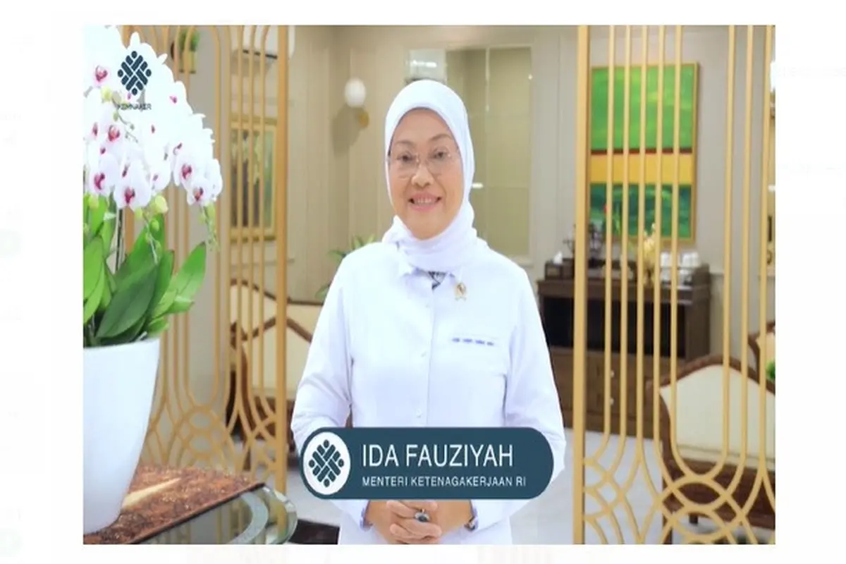 Menteri Ketenagakerjaan (Menaker) Ida Fauziyah mengucapkan hari buruh atau May Day