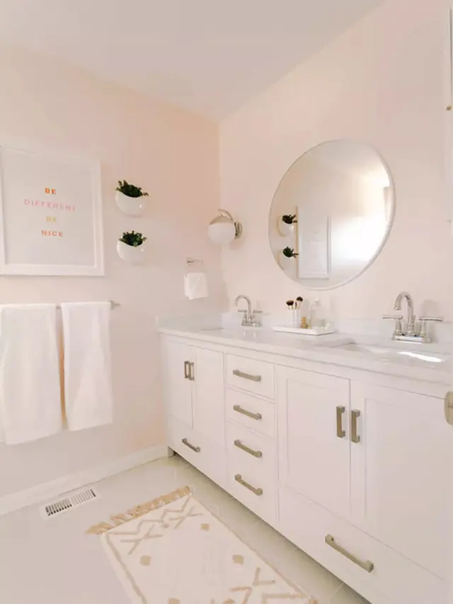 10 Inspirasi Warna Cat untuk Kamar Mandi Kecil, Agar Terlihat Luas