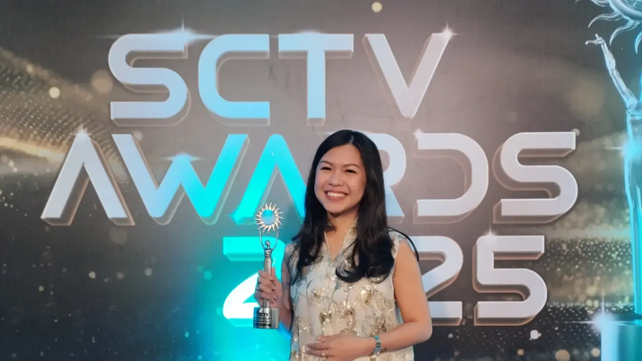 Sarah Christina, perwakilan Shopee dalam SCTV Awards 2025. (M Altaf Jauhar/ Liputan6.com)