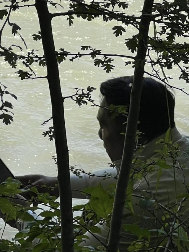 Ridwan Kamil sekeluarga sempat menyambangi sungai Eril meninggal dunia jelang ultah Eril. (Instagram.com/ataliapr)