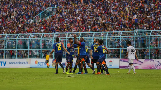 Tekuk Mitra Kukar, 2 Pemain Asing Arema Butuh Waktu Adaptasi