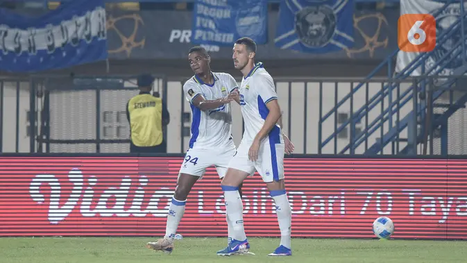 Persib Bandung Bayangi Puncak Klasemen ASEAN Club Championship Usai Bungkam Port FC