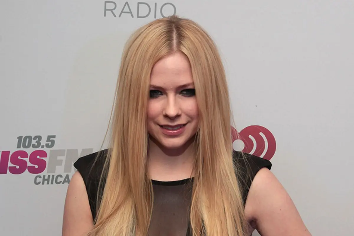 [Bintang] Avril Lavigne