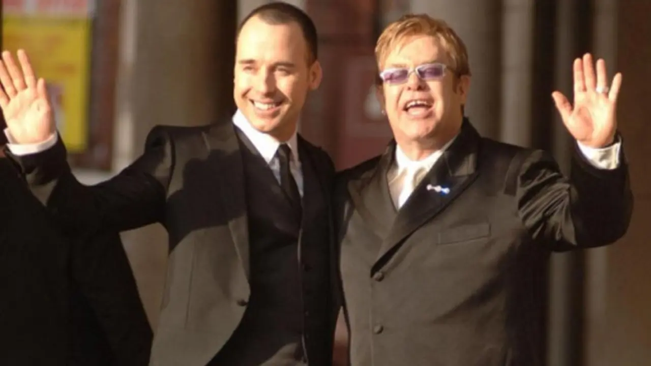David Furnish dan Elton John 