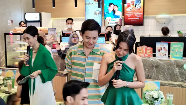 Angga Yunanda dan Shenina Cinnamon.